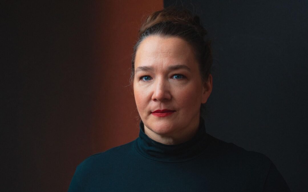 Stephanie Barrett Barbara Bauer